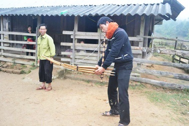 Nhà báo “mang nợ” vùng cao