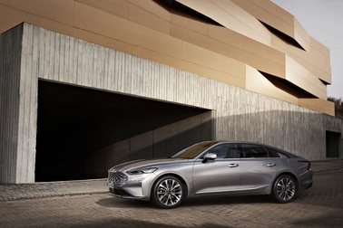 Kia K8 khởi đầu xu hướng thiết kế mới của hãng xe Hàn Quốc