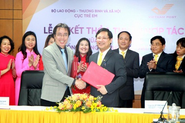 Thêm 70.000 nhân viên bưu điện tham gia công tác bảo vệ, chăm sóc trẻ em