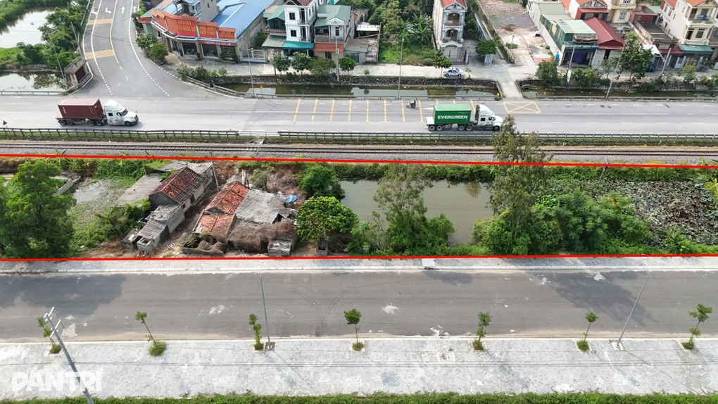Dân lo bị dự án đường 360 tỷ đồng lấy mất đường đi làm - 2 Dân lo bị dự án đường 360 tỷ đồng lấy mất đường đi làm - 2
