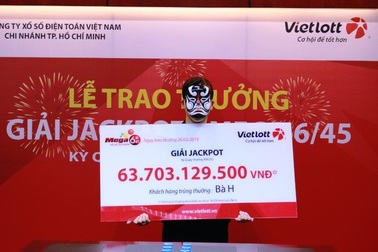 9 tháng liên tục "săn" vé, nữ nhân viên văn phòng trúng 63 tỷ đồng