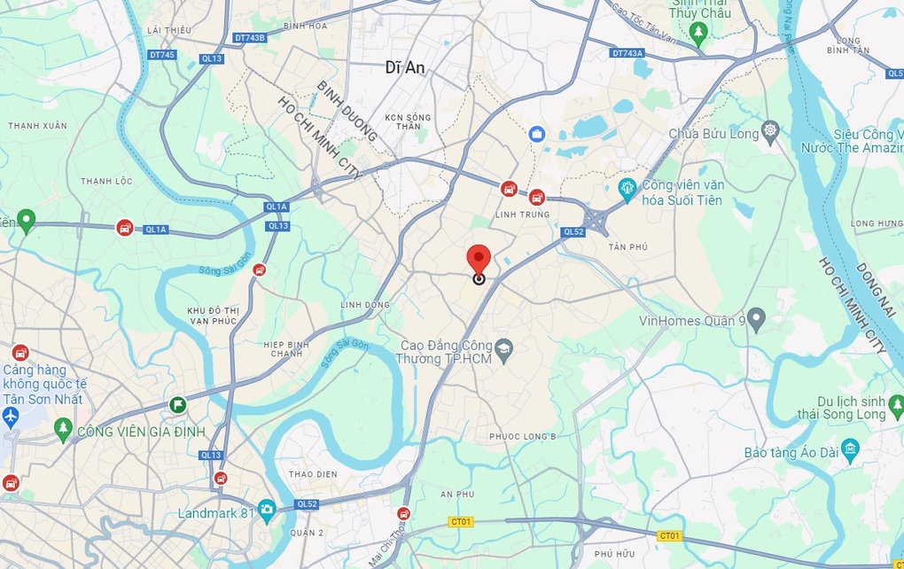 Cháy gần ngân hàng ở TPHCM, nhân viên nhà băng chạy tán loạn - 3 Cháy gần ngân hàng ở TPHCM, nhân viên nhà băng chạy tán loạn - 3