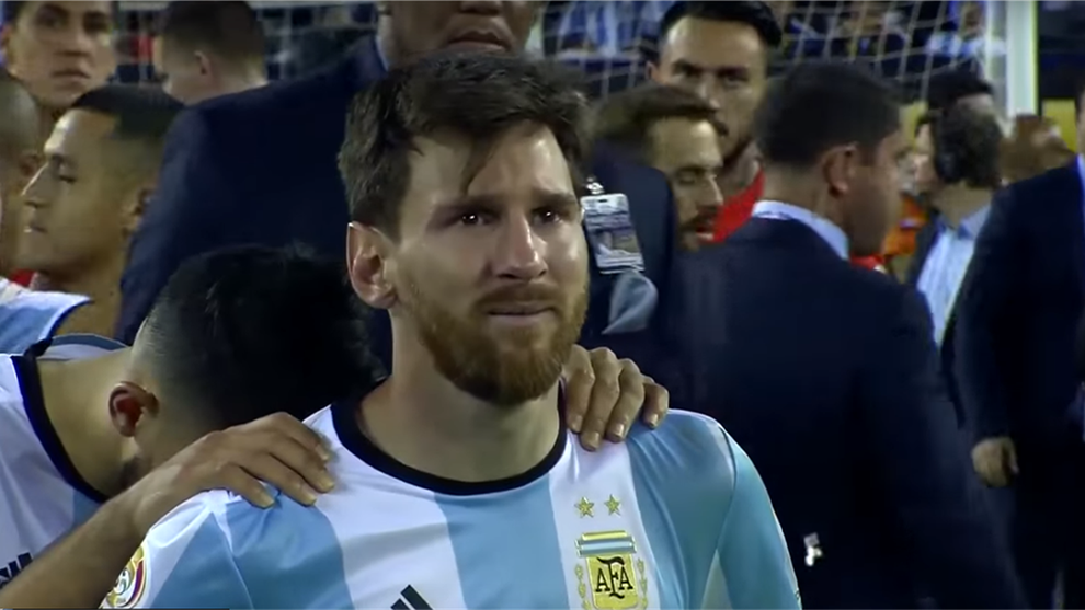 Messi trước chung kết Copa America: Chân rướm máu và nước mắt đau thương - 2 Messi trước chung kết Copa America: Chân rướm máu và nước mắt đau thương - 2