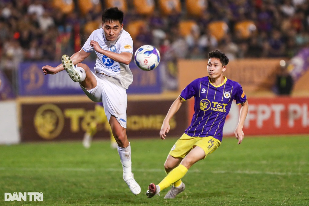 CLB Nam Định thắng đậm Hà Nội FC, xây chắc ngôi đầu V-League - 6 CLB Nam Định thắng đậm Hà Nội FC, xây chắc ngôi đầu V-League - 6
