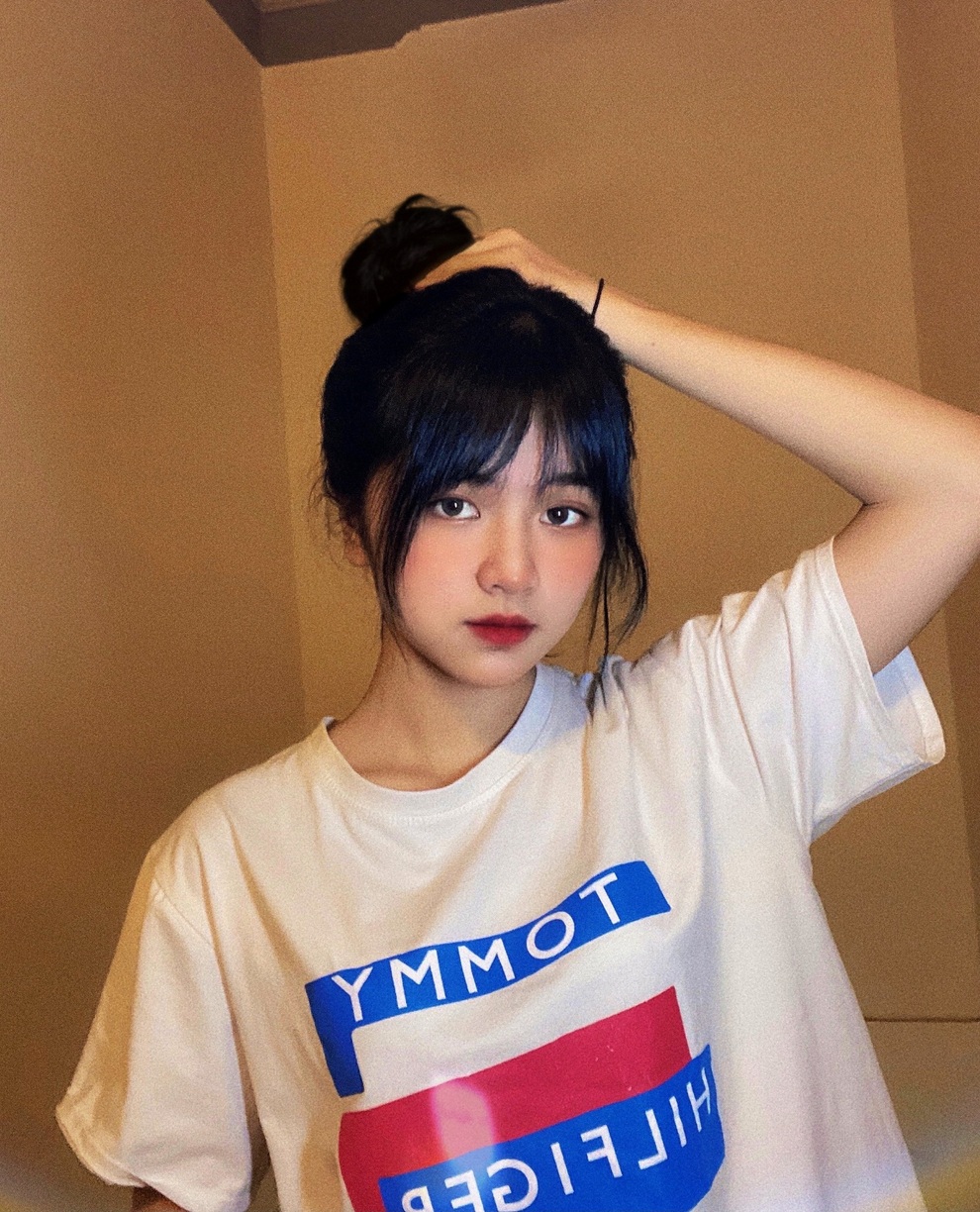 Say lòng trước nét đẹp khả ái của nữ sinh trường Hutech - 6 Say lòng trước nét đẹp khả ái của nữ sinh trường Hutech - 6