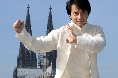 Ngôi sao phim võ thuật Thành Long nhận giải Oscar danh dự