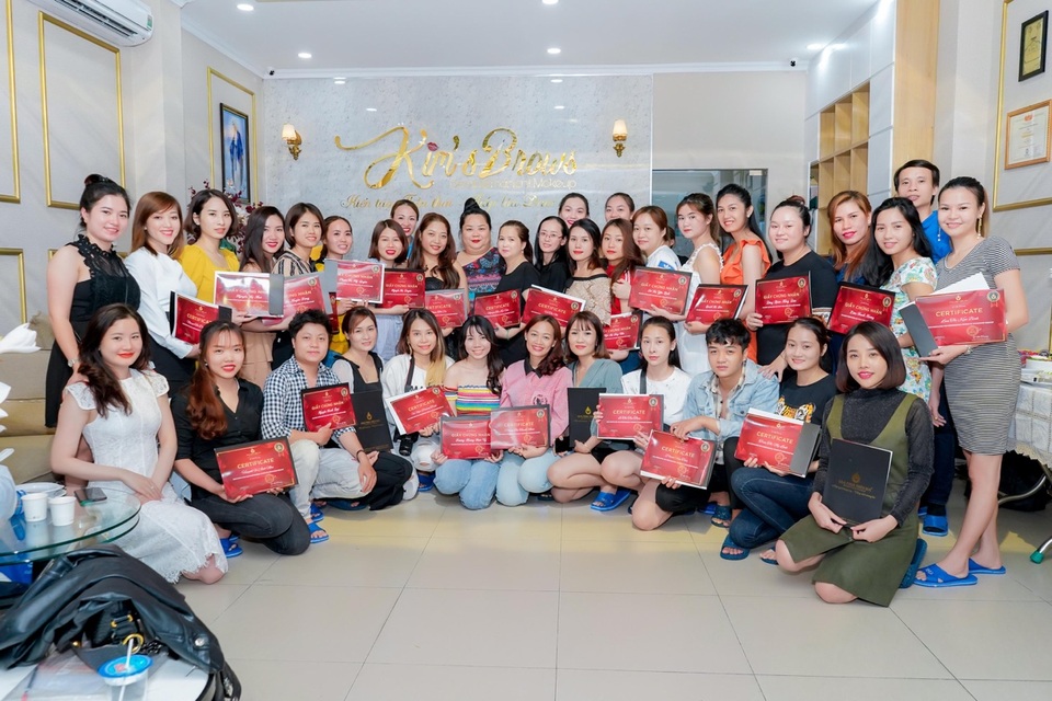 Master Thien Kim: Người mang cơ hội thay đổi cuộc sống cho hàng ngàn học viên - 2 Master Thien Kim: Người mang cơ hội thay đổi cuộc sống cho hàng ngàn học viên - 2