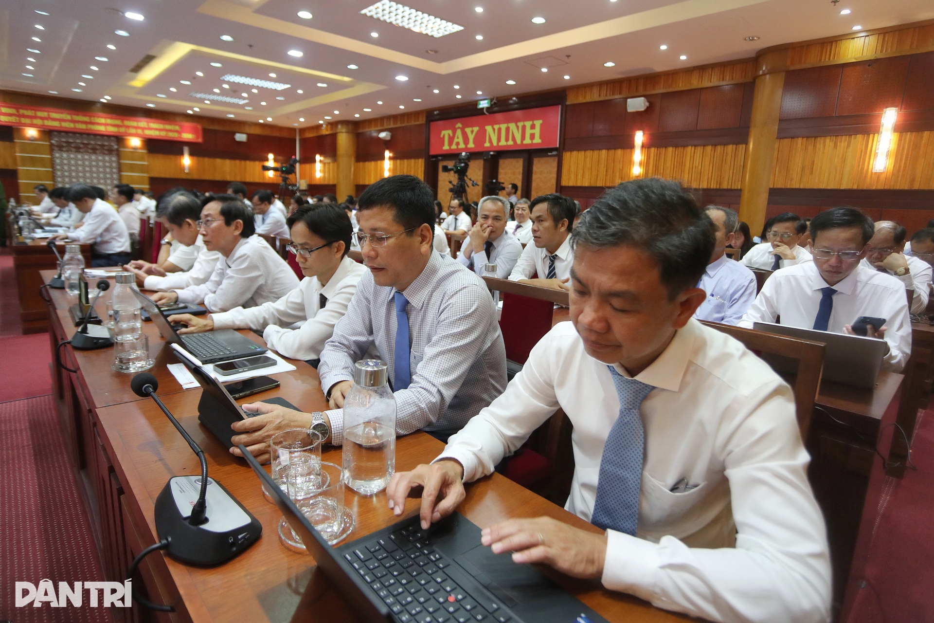 HĐND tỉnh Tây Ninh thông qua 14 nghị quyết về phát triển kinh tế - xã hội - 5 HĐND tỉnh Tây Ninh thông qua 14 nghị quyết về phát triển kinh tế - xã hội - 5