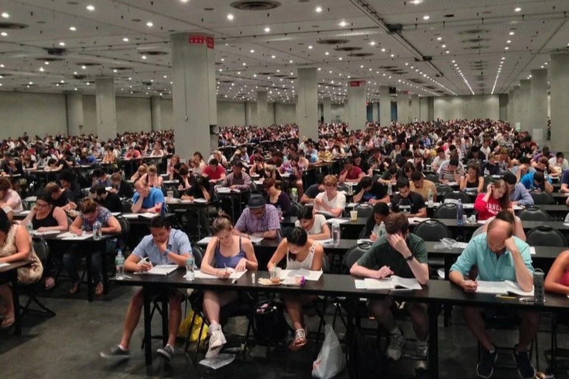 Kỳ thi sát hạch luật sư khắc nghiệt nhất thế giới tại New York - 1 Kỳ thi sát hạch luật sư khắc nghiệt nhất thế giới tại New York - 1