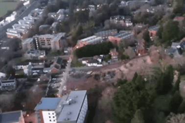 Video bom "khủng" từ Thế chiến 2 nổ tung giữa khu dân cư