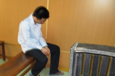 Đâm chết anh trai vì xúc phạm người thân