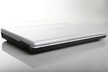 Chọn Laptop giá rẻ và sành điệu