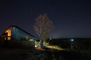 Chiêm ngưỡng ngôi nhà trên đỉnh đồi, quanh năm ngắm mây giăng ở Đăk Nông