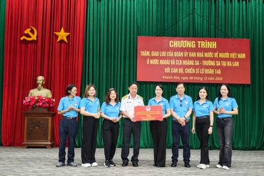 Kiều bào Ba Lan tặng vườn rau trị giá 250 triệu đồng cho đảo Trường Sa Lớn