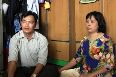 Cám cảnh sống tạm bợ của giáo viên vùng xa ở TPHCM