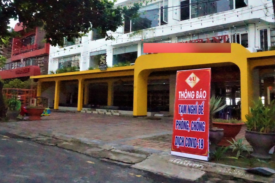 Đà Nẵng: Chưa đến giờ G, hàng quán chủ động đóng cửa sớm - 3