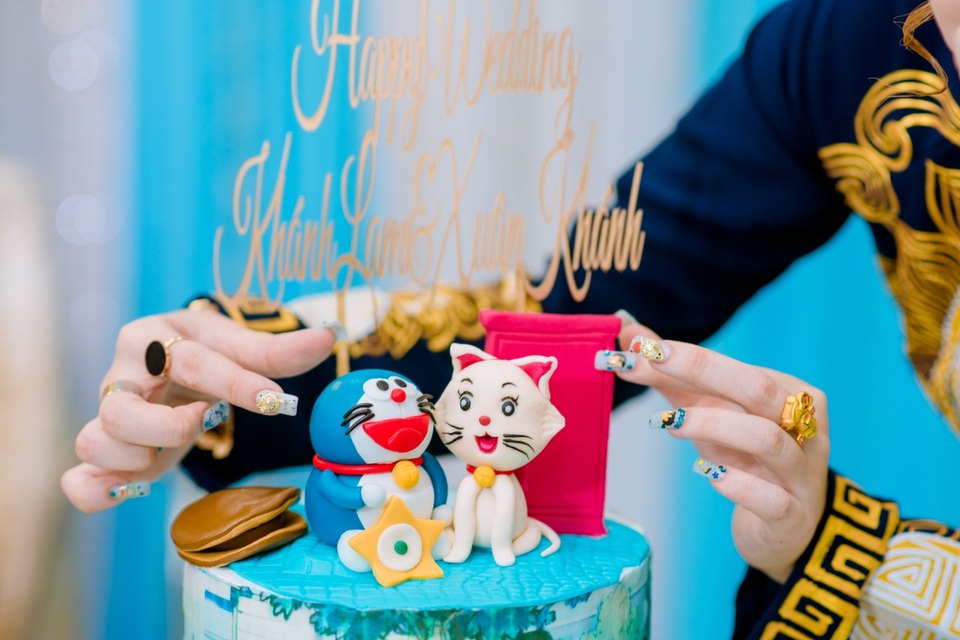 Mẹ chồng đi 4 tiệm vàng, tìm đặt bộ trang sức hình Doraemon... tặng con dâu - 10 Mẹ chồng đi 4 tiệm vàng, tìm đặt bộ trang sức hình Doraemon... tặng con dâu - 10