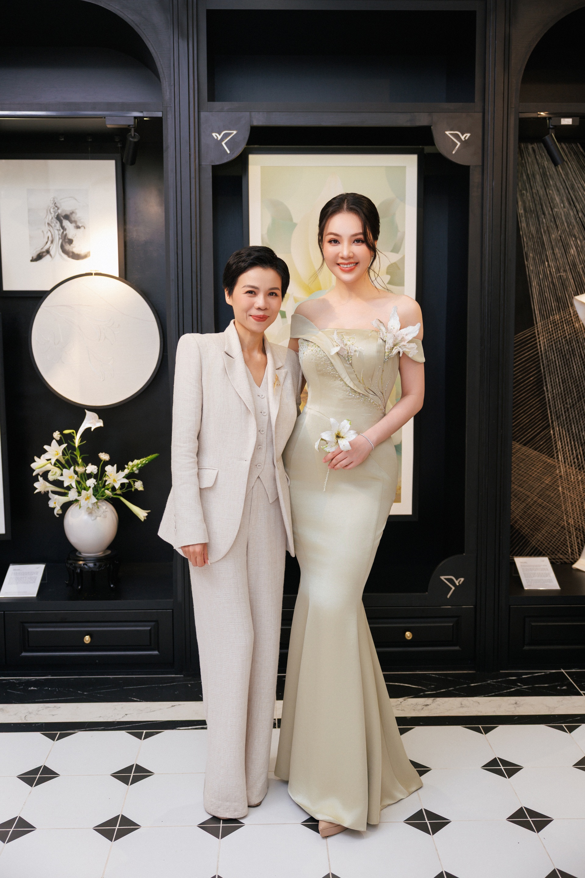 Á hậu Thụy Vân đẹp không tuổi sau gần 2 thập kỷ đăng quang, là mẹ 2 con - 3