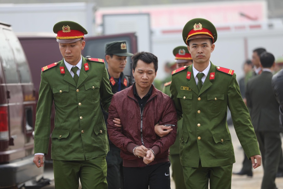 Vụ nữ sinh giao gà bị sát hại: 9 nghi phạm trong vụ án hầu tòa - 4 Vụ nữ sinh giao gà bị sát hại: 9 nghi phạm trong vụ án hầu tòa - 4