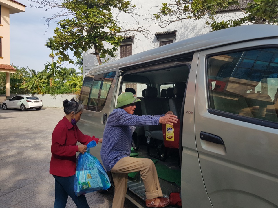 Quảng Trị: Những chuyện xúc động ghi ở Nhà đón tiếp thân nhân liệt sĩ - 8 Quảng Trị: Những chuyện xúc động ghi ở Nhà đón tiếp thân nhân liệt sĩ - 8