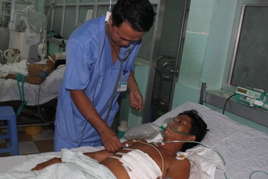 Hy hữu ngư dân bị cá cờ đâm thủng tim