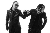 Rapper Gizmo kết hợp với Yanbi ra mắt "Thằng dở hơi"