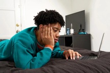 TikTok có thực sự là "mảnh đất màu mỡ" cho các nhà sáng tạo trẻ?