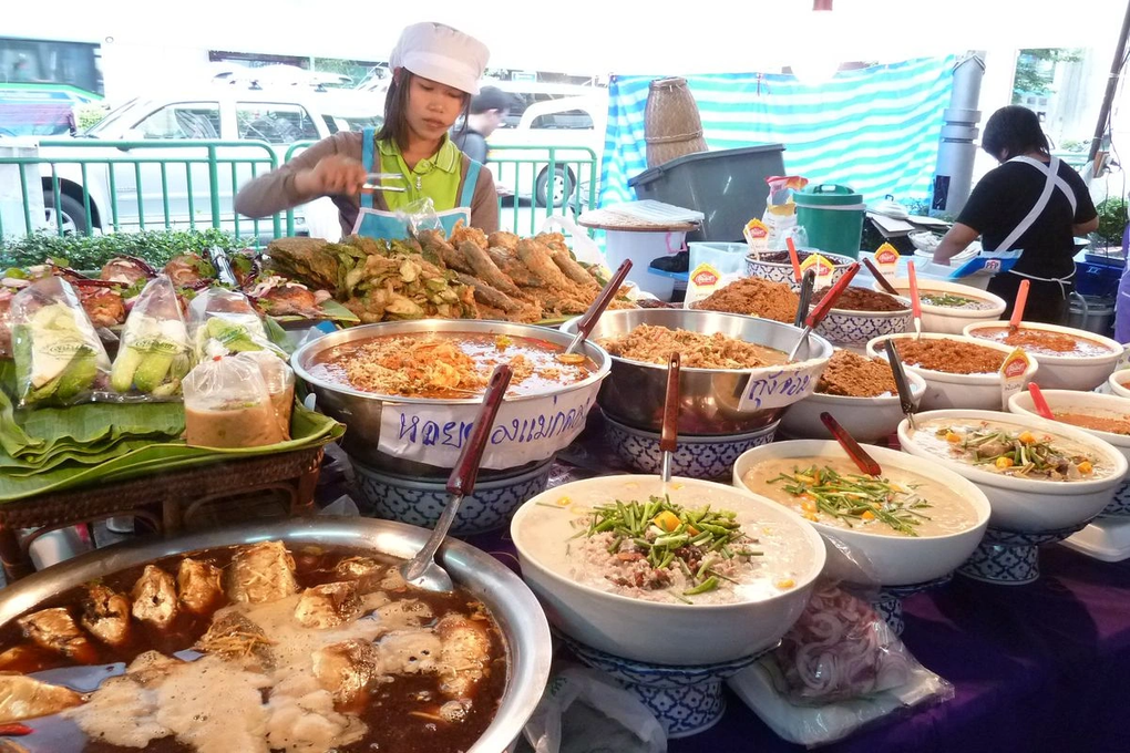 Cách các nước dẹp loạn vỉa hè để đòi lại không gian chung thế nào? - 2 Cách các nước dẹp loạn vỉa hè để đòi lại không gian chung thế nào? - 2