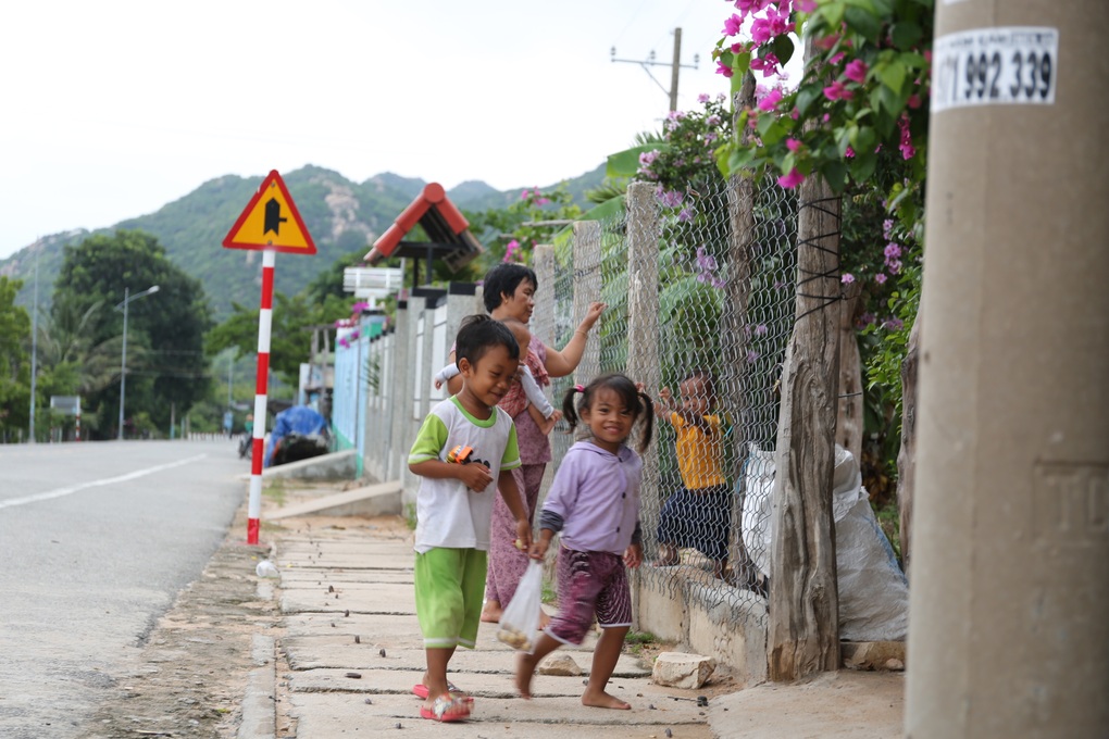 Ninh Thuận thực hiện nhiều giải pháp giảm thiểu nạn tảo hôn - 1 Ninh Thuận thực hiện nhiều giải pháp giảm thiểu nạn tảo hôn - 1