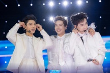 Từ cơn sốt show "Anh trai": Đầu tư cho văn hóa vẫn dàn trải, thiếu đồng bộ