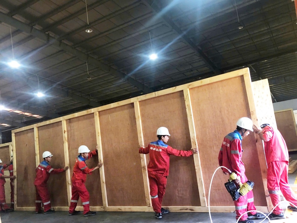 Đóng gói hàng hóa kích thước lớn: Giải pháp tối ưu cho doanh nghiệp - 1 Đóng gói hàng hóa kích thước lớn: Giải pháp tối ưu cho doanh nghiệp - 1