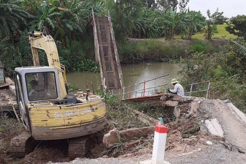 Vì sao đường vừa sử dụng đã lún sâu 5m, vỡ toác như gặp động đất? - 3 Vì sao đường vừa sử dụng đã lún sâu 5m, vỡ toác như gặp động đất? - 3