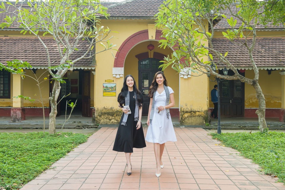 “Nàng thơ xứ Huế” Ngọc Trân kể về nỗi sợ khi làm MC truyền hình - 5