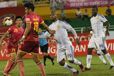 Vòng 25 V-League 2017: CLB Quảng Nam tiến sát đến ngôi vô địch?