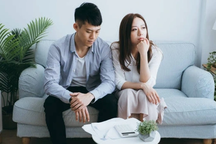 Loạt câu hỏi nên đặt ra trước khi cho bạn bè, người yêu vay tiền