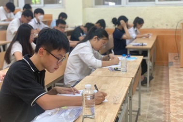 Trường THPT cuối cùng tại Hà Nội thi lớp 10, tỷ lệ chọi ngang trường chuyên