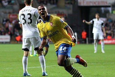 Arsenal “trói chân” tài năng trẻ Gnabry dài hạn