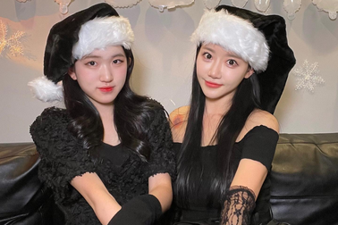 Bà mẹ Hàn Quốc 50 tuổi "gây sốt" vì ngoại hình trẻ trung như thiếu nữ