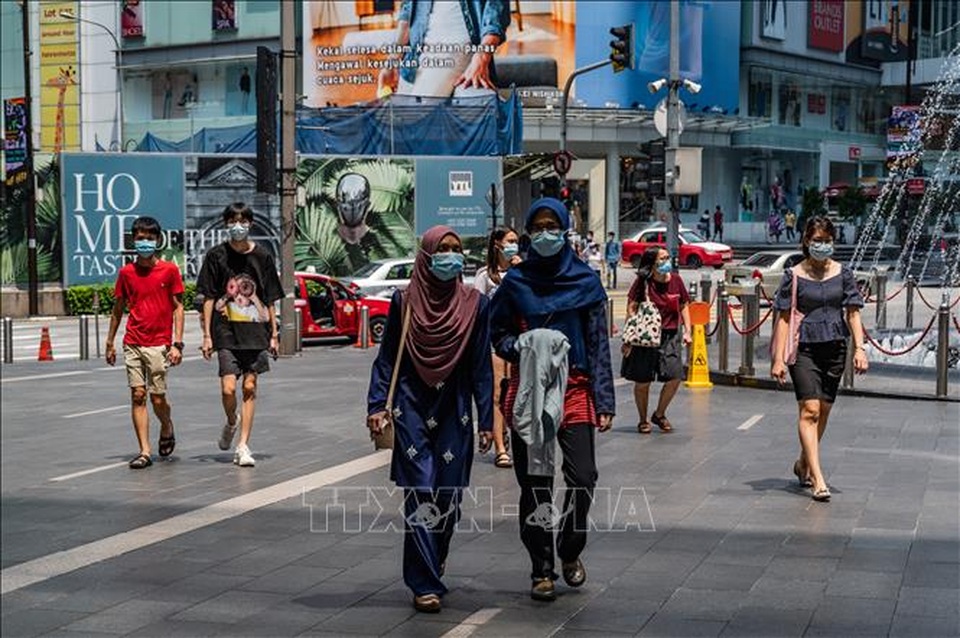 Tỷ lệ thất nghiệp của Malaysia tăng lên mức cao nhất trong 30 năm - 1 Tỷ lệ thất nghiệp của Malaysia tăng lên mức cao nhất trong 30 năm - 1