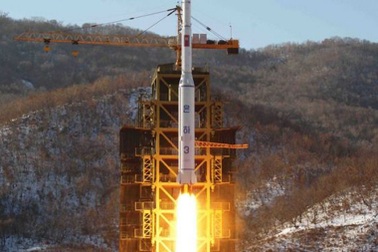 Triều Tiên bí mật thử động cơ tên lửa tầm xa