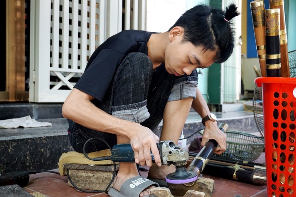 Nghề làm đẹp cho điếu cày kiếm hàng chục triệu đồng mỗi tháng - 4 Nghề làm đẹp cho điếu cày kiếm hàng chục triệu đồng mỗi tháng - 4