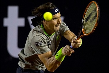 Ferrer tiếp tục chặng đường thách thức Nadal