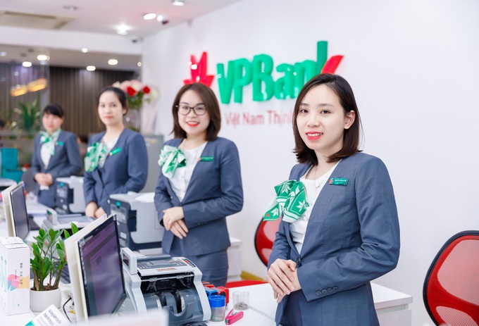 Đón xuân thịnh vượng, VPBank tặng hơn 140.000 phần quà cho khách hàng - Ảnh 2.