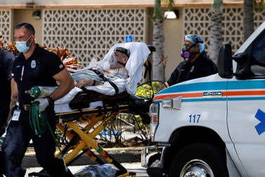 WHO: Covid-19 có thể "thổi bay" hàng chục năm tiến bộ y học của nhân loại