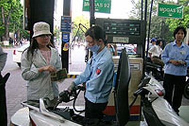 Thiếu phương tiện kiểm tra chất lượng xăng dầu