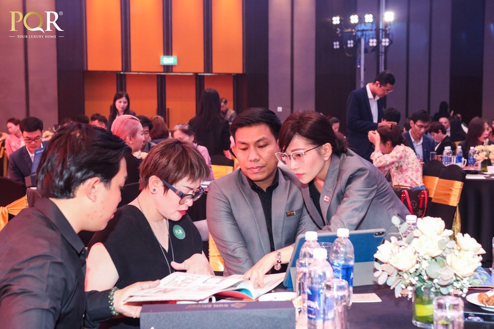 Mang Thị trấn Địa Trung Hải Nam Phú Quốc đến gần nhà đầu tư TP. HCM - 5 Mang Thị trấn Địa Trung Hải Nam Phú Quốc đến gần nhà đầu tư TP. HCM - 5