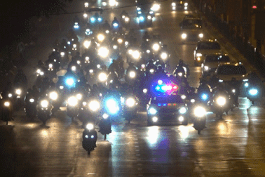 Vượt 2.000 km từ ổ dịch Bình Dương, hàng trăm người đi qua Thủ đô để về quê