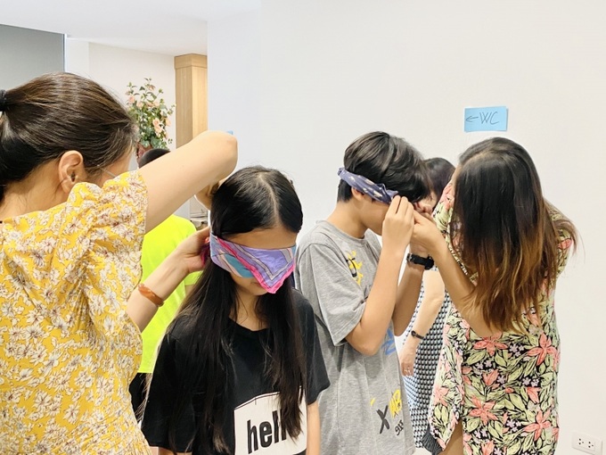 Mẹ và teen trong hoạt động “MẸ Ở ĐÂY”.