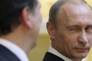 Phương Tây lại việt vị, lãnh đòn hồi mã thương của Putin