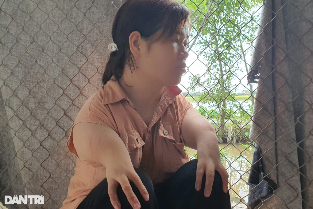 Thiếu 50 triệu đồng mổ tim, người mẹ tật nguyền chấp nhận nằm chờ chết - 9 Thiếu 50 triệu đồng mổ tim, người mẹ tật nguyền chấp nhận nằm chờ chết - 9